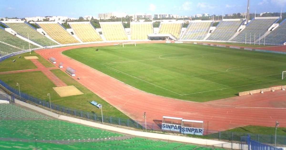 جلسة عمل لمتابعة تقدم المراحل الإجرائية لمشروع بناء الملعب الأولمبي بالمنزه