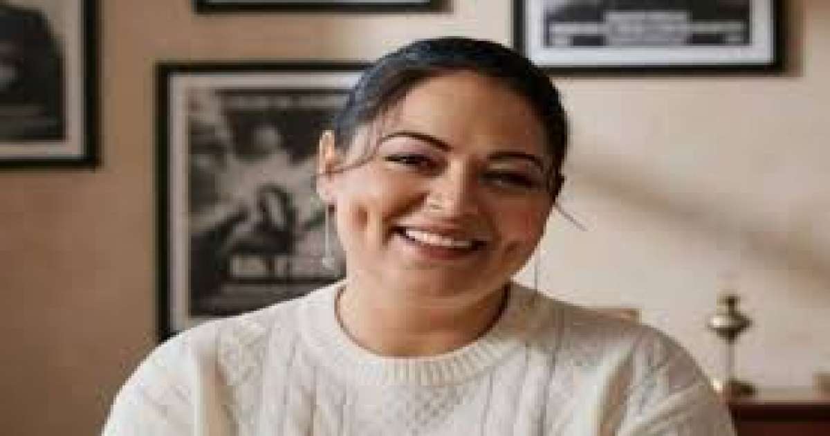 مصرع الفنانة المصرية نيفين مندور بطلة فيلم اللى بالى بالك