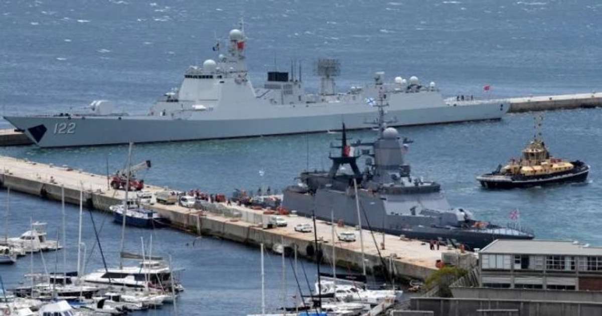 مناورات بحرية في مياه جنوب أفريقيا بين الصين وروسيا وإيران