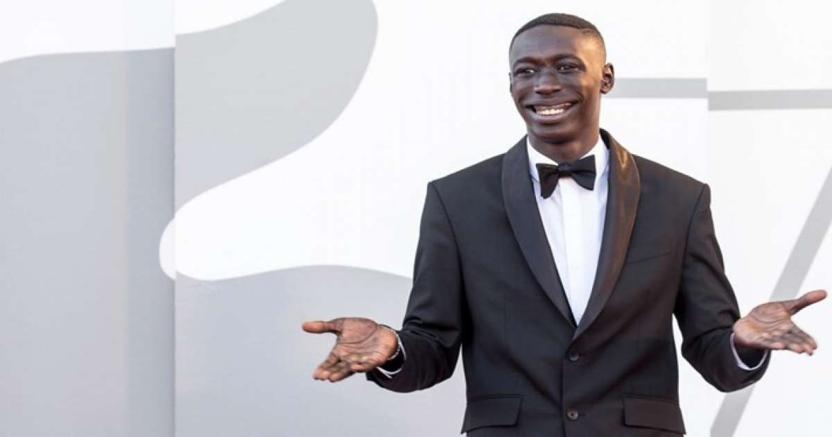 خابي لام يوّقع صفقة تاريخية تقارب 900 مليون دولار