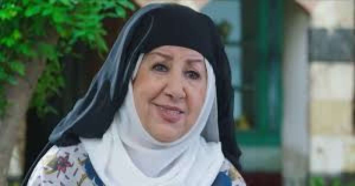 جنازة هدى شعراوي.. تشييع مؤثر للفنانة السورية بعد مقتلها المأساوي