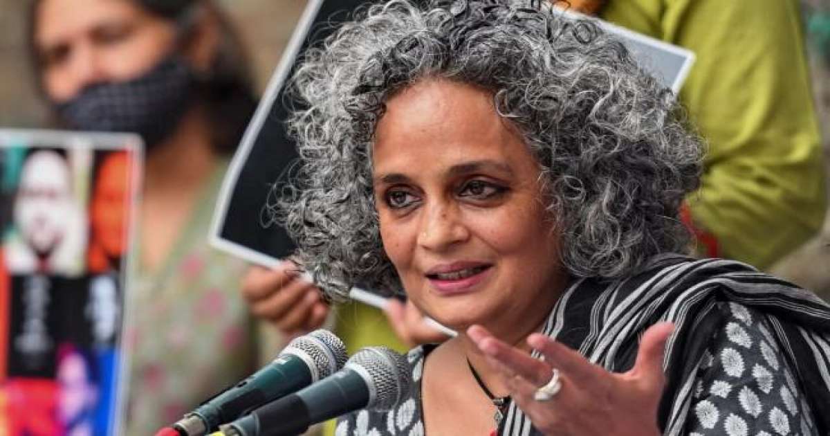 الروائية الهندية أرونداتي روي تنسحب من مهرجان برلين السينمائي بسبب موقف لجنة التحكيم من غزة